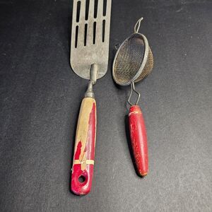 Vtg Wooden Red Handled Strainer 8" and Spatula 13" Retro Kitchen